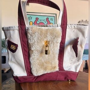 A SHEEPSKIN BOAT & TOTE STORY | SHEARLING IN DEEP ROSEWOOD